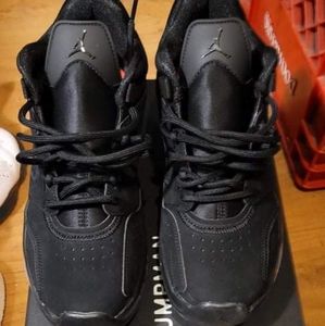 Jordans size 7y and 8.